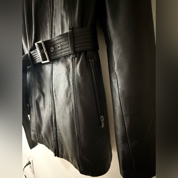 Wilson’s Black Leather Belted Jacket - Size M - Picture 8 of 16